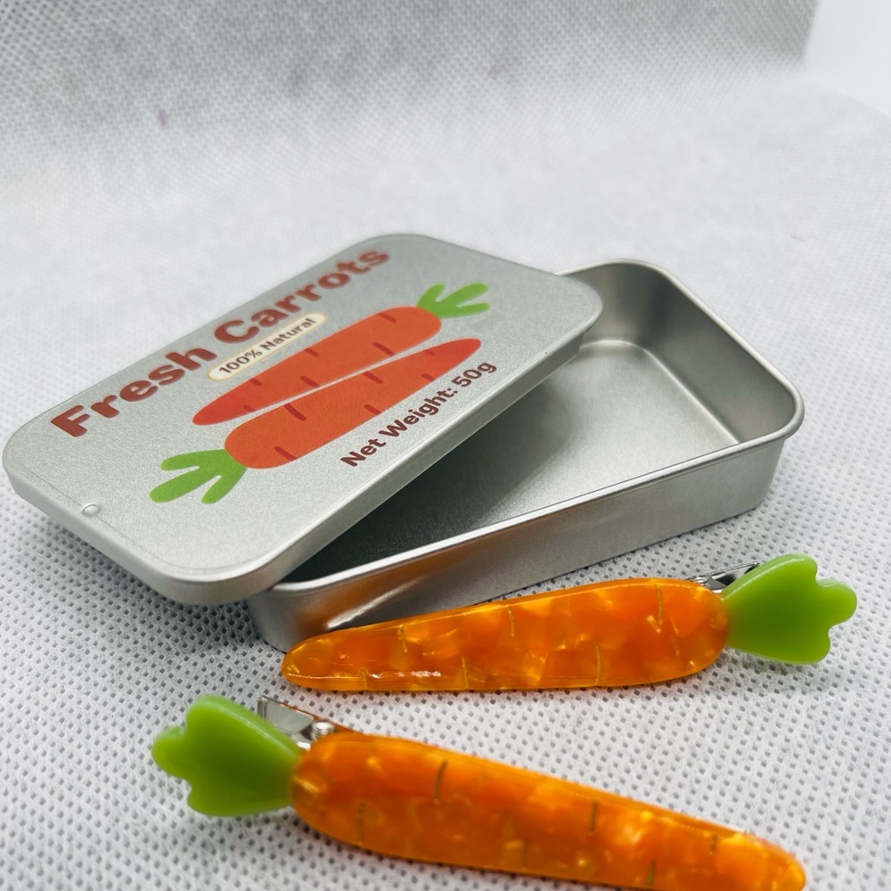 Fresh Carrots Orange & Green Party Favor Tin with Carrot Hair Clips